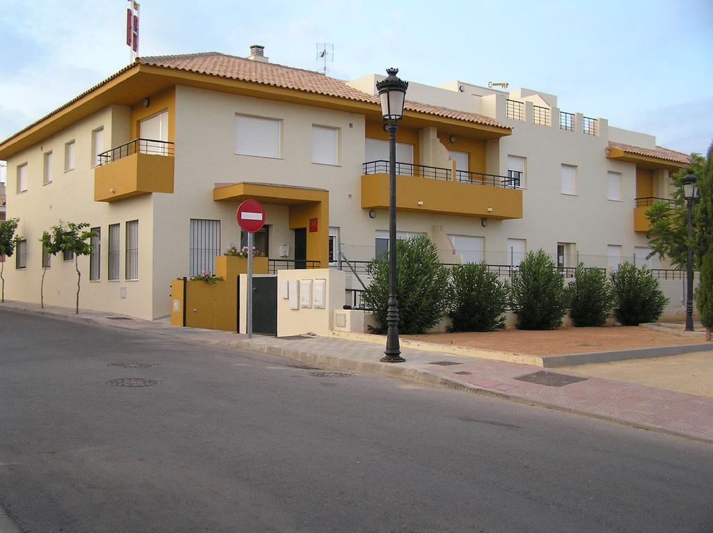 Apartamentos Turisticos Los Girasoles เอสปาร์ตินาส ภายนอก รูปภาพ